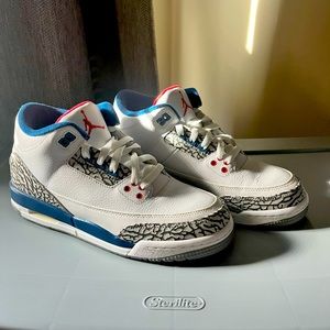 SIZE: 7Y
Jordan 3 Retro
Wizards